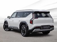 2026 Kia EV9 Land w/Premium Package AWD