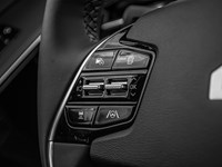 2026 Kia Niro SX FWD