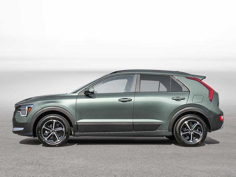 2025 Kia Niro EX FWD