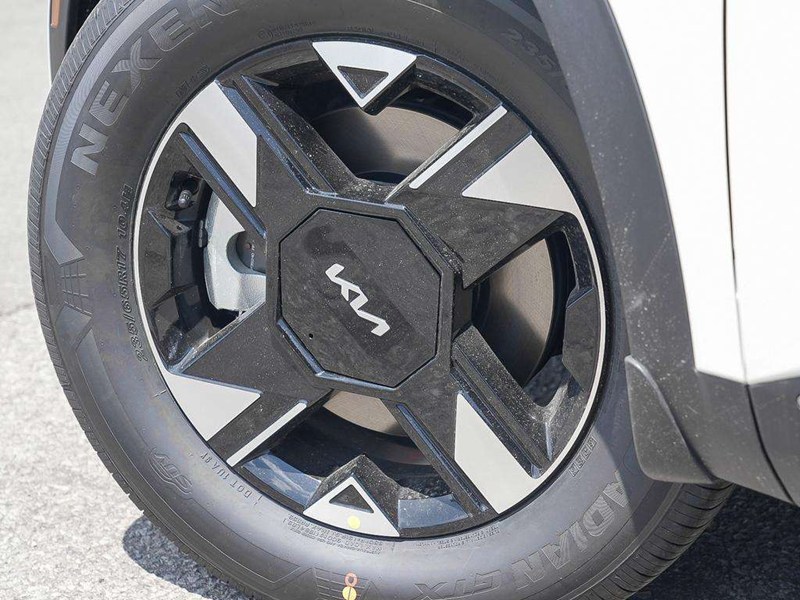 2026 Kia Sportage LX FWD