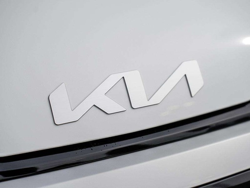2026 Kia Sportage EX Premium AWD w/Red Interior