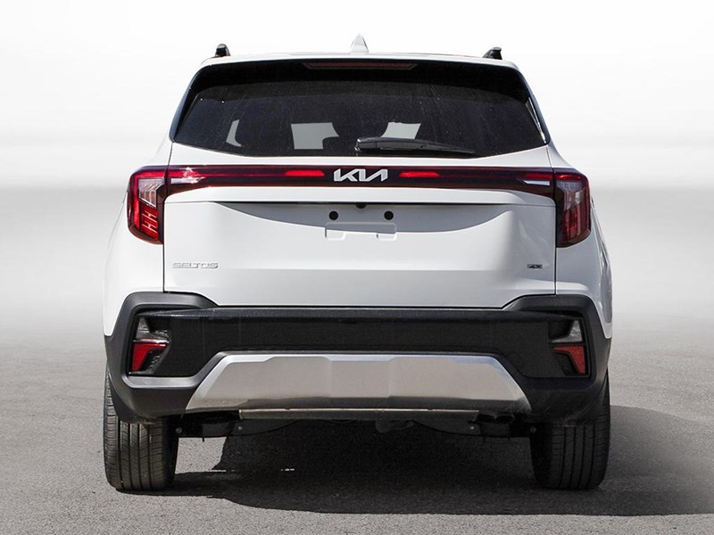 2026 Kia Seltos SX AWD w/Brown Interior