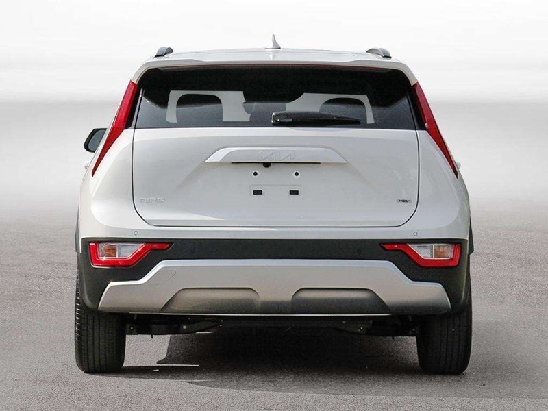 2026 Kia Niro EX FWD