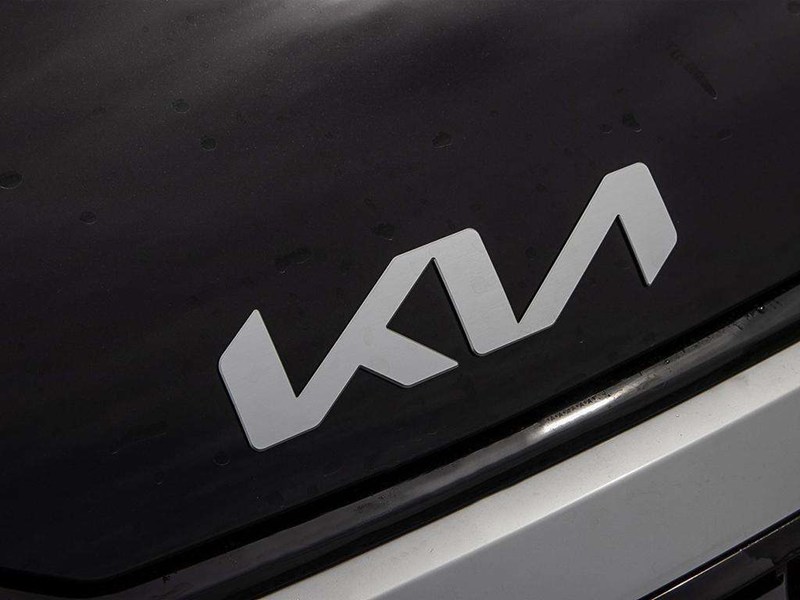 2026 Kia Sportage EX AWD