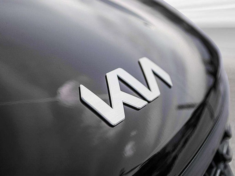 2026 Kia Carnival EX FWD