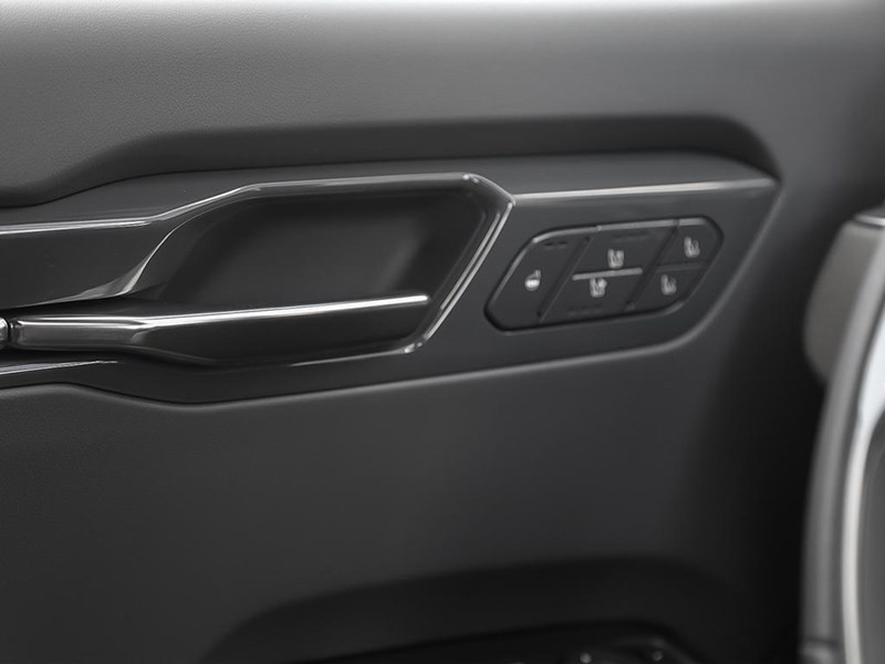 2026 Kia EV9 Land w/Premium Package AWD