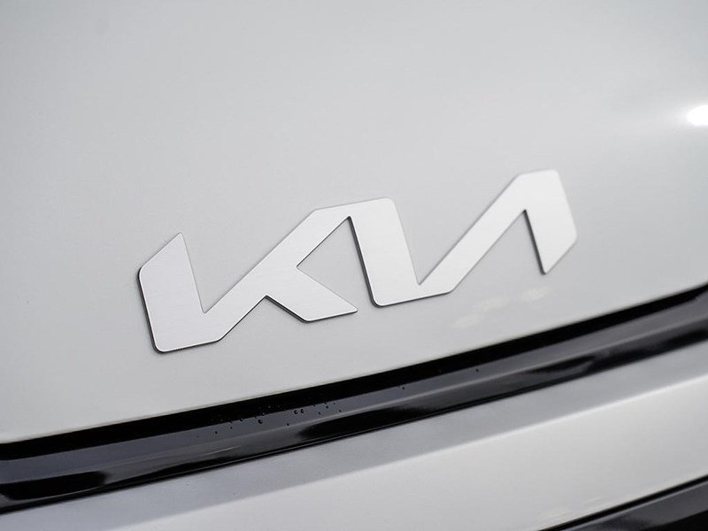 2026 Kia Sportage EX Premium AWD w/Red Interior