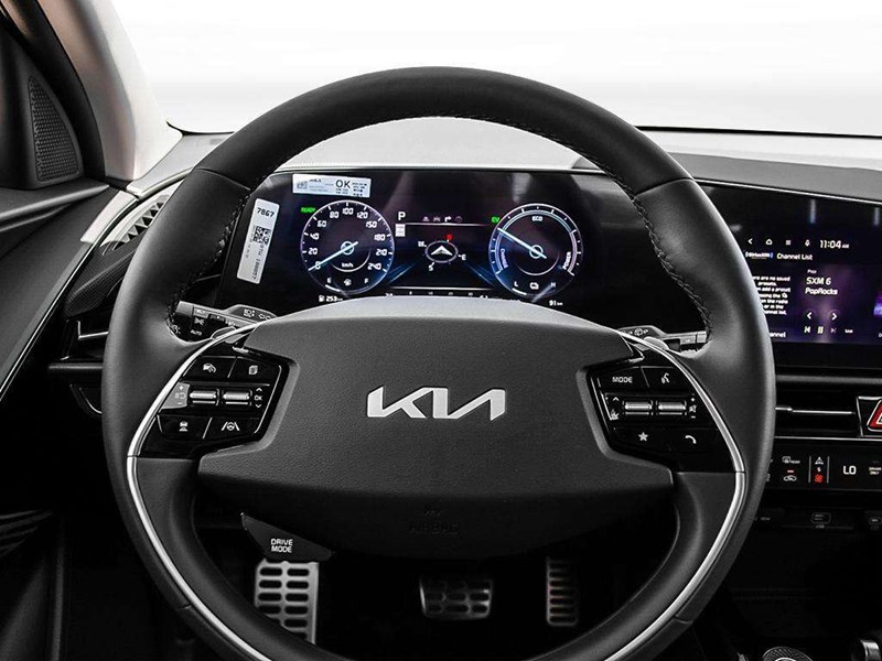 2026 Kia Niro SX FWD