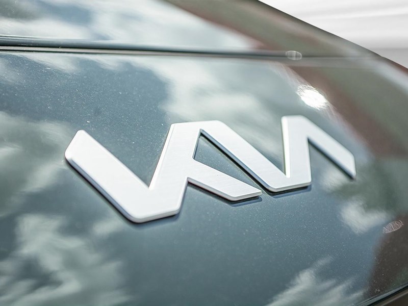 2026 Kia Niro SX FWD