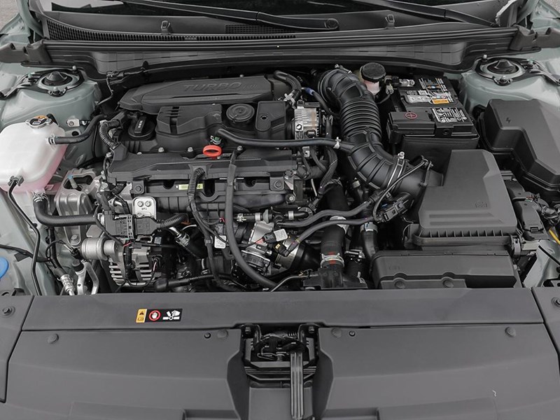 2025 Kia K4 GT-Line Turbo FWD