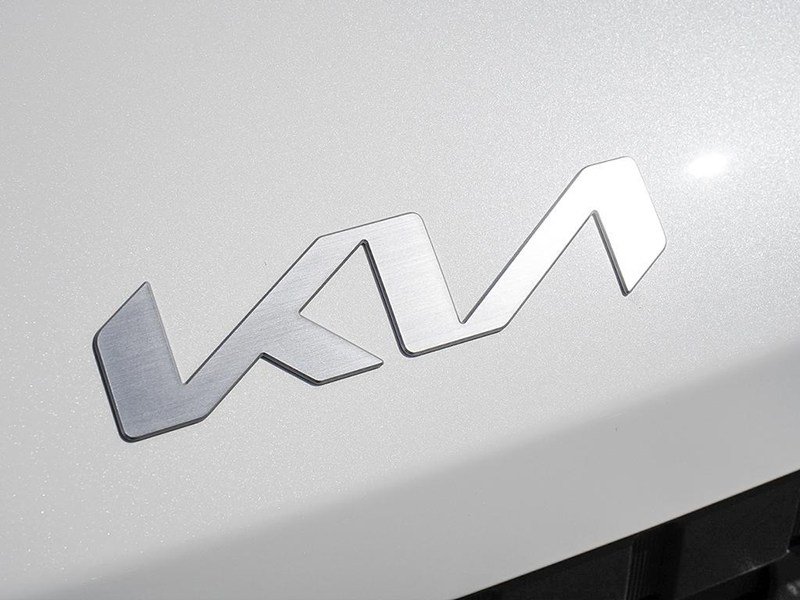 2027 Kia Seltos LX FWD