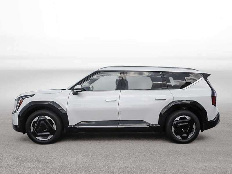 2026 Kia EV9 Land w/Premium Package AWD