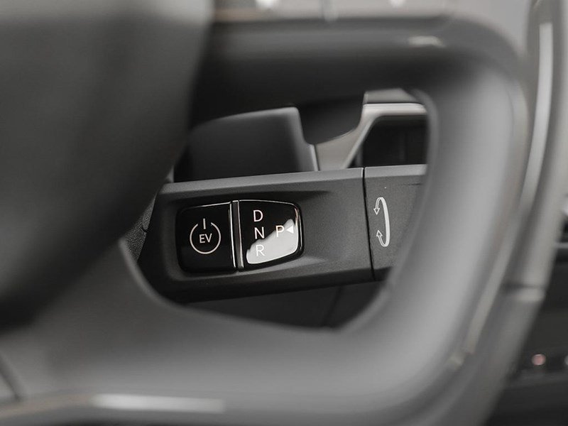 2026 Kia EV9 Land w/Premium Package AWD