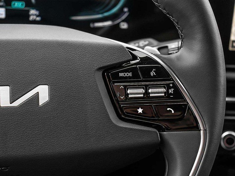 2026 Kia Niro EX FWD