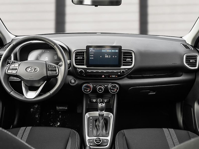 2026 Hyundai Venue Essential IVT