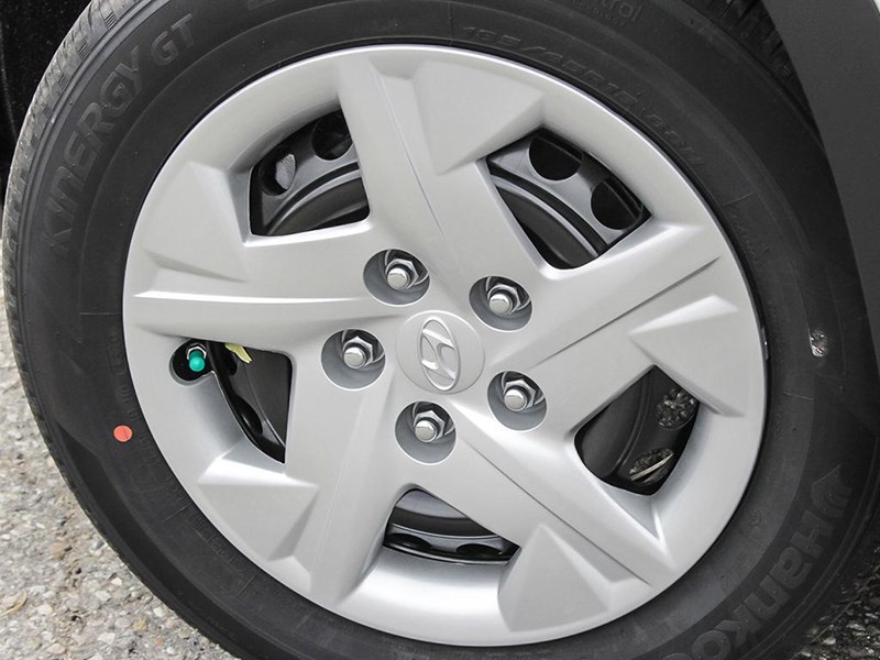 2026 Hyundai Venue Essential IVT