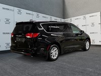 2027 Chrysler Grand Caravan SXT 2WD