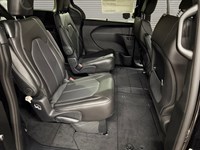 2027 Chrysler Grand Caravan SXT 2WD