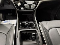 2027 Chrysler Pacifica Limited AWD