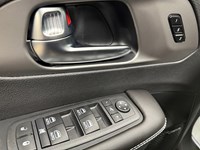 2027 Chrysler Pacifica Limited AWD