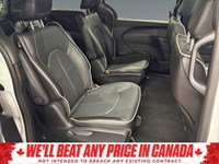 2024 Chrysler Pacifica Hybrid Premium S Appearance 2WD