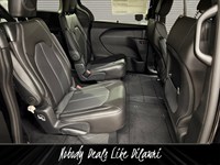 2027 Chrysler Grand Caravan SXT