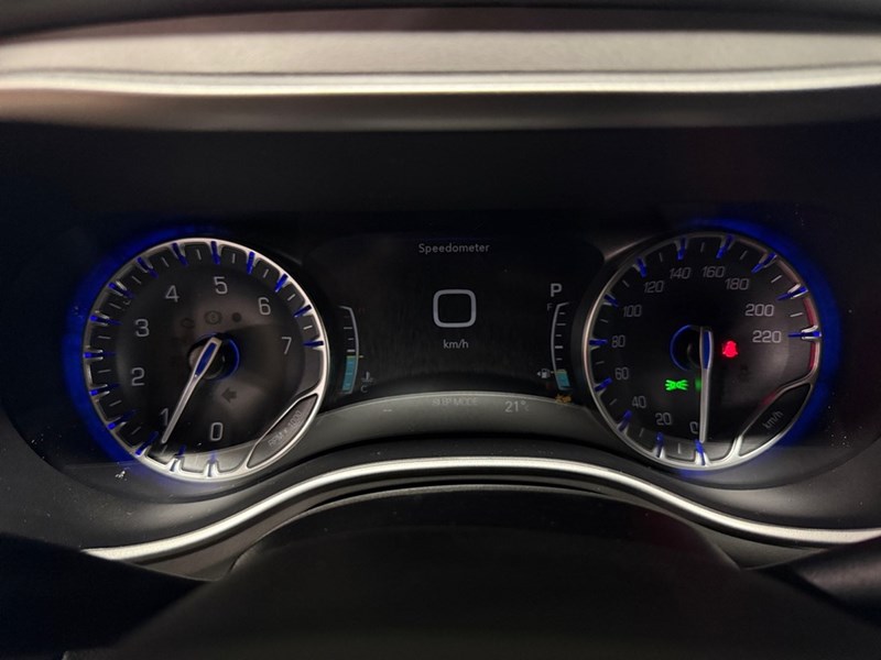 2027 Chrysler Grand Caravan SXT 2WD
