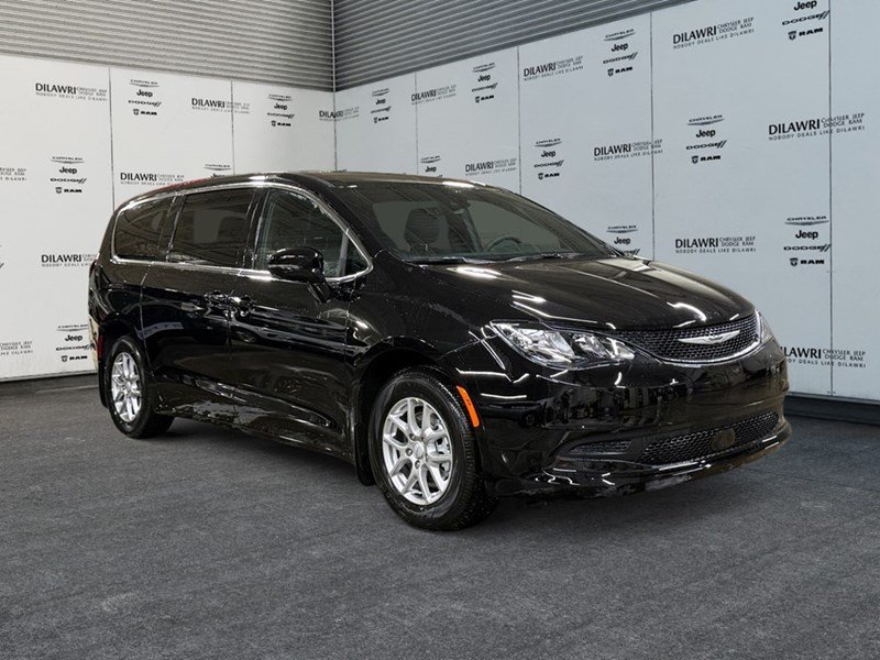 2027 Chrysler Grand Caravan SXT 2WD