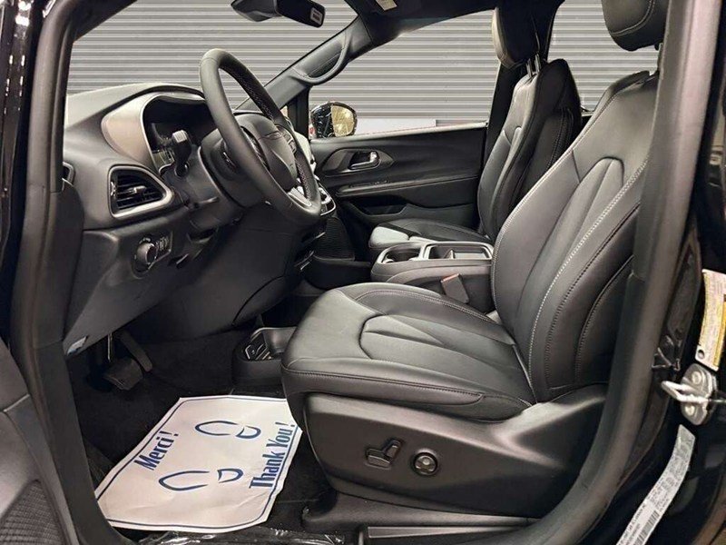 2027 Chrysler Grand Caravan SXT
