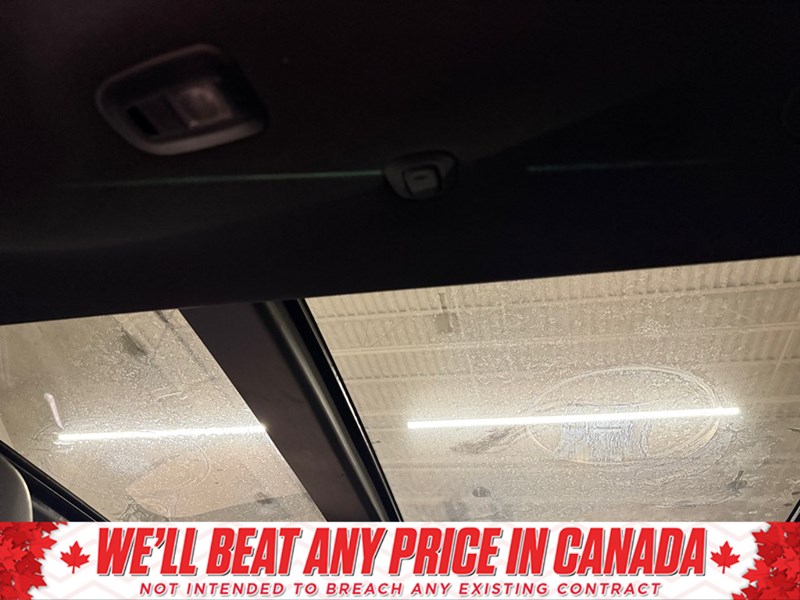 2024 Chrysler Pacifica Hybrid Premium S Appearance 2WD