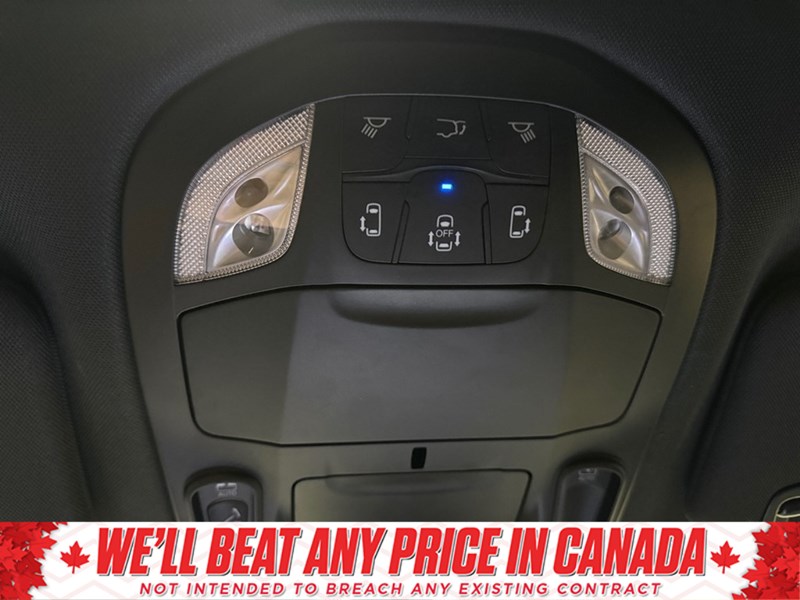 2024 Chrysler Pacifica Hybrid Premium S Appearance 2WD