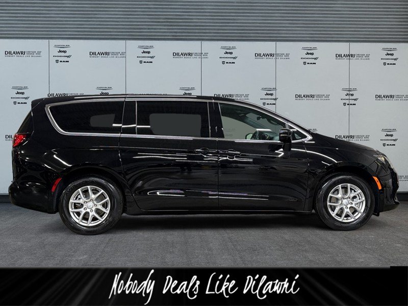 2027 Chrysler Grand Caravan SXT