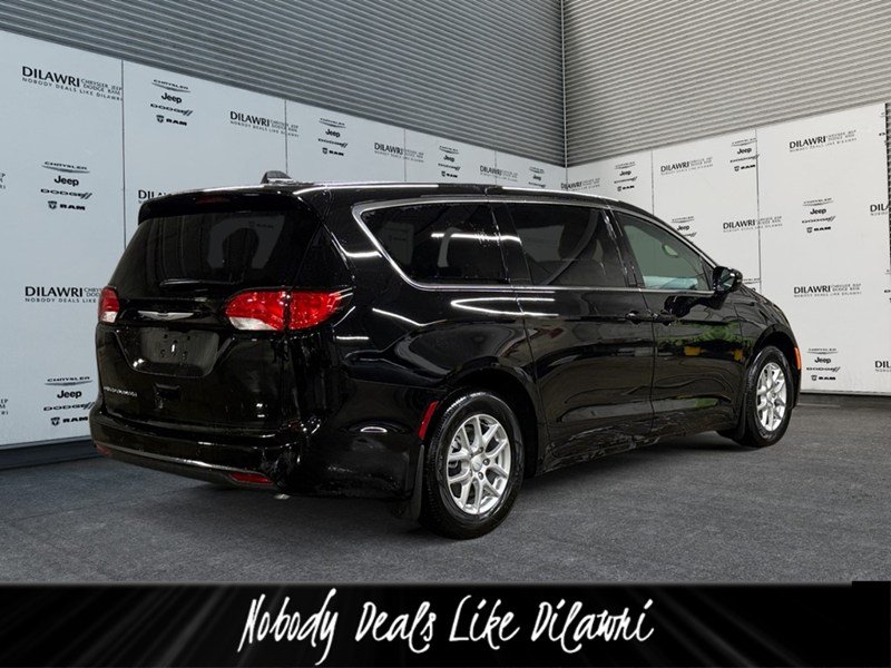 2027 Chrysler Grand Caravan SXT