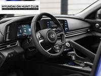 2025 Hyundai Elantra Preferred IVT