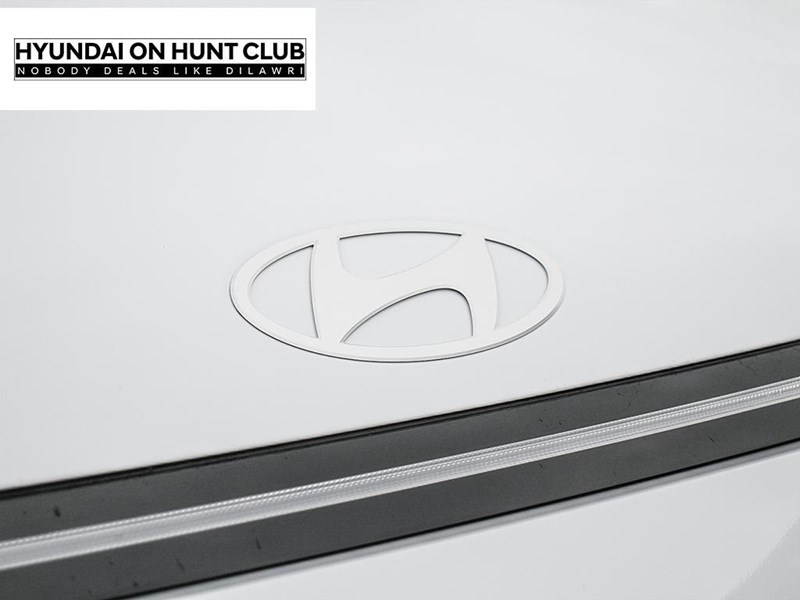 2025 Hyundai Kona 2.0L Essential AWD