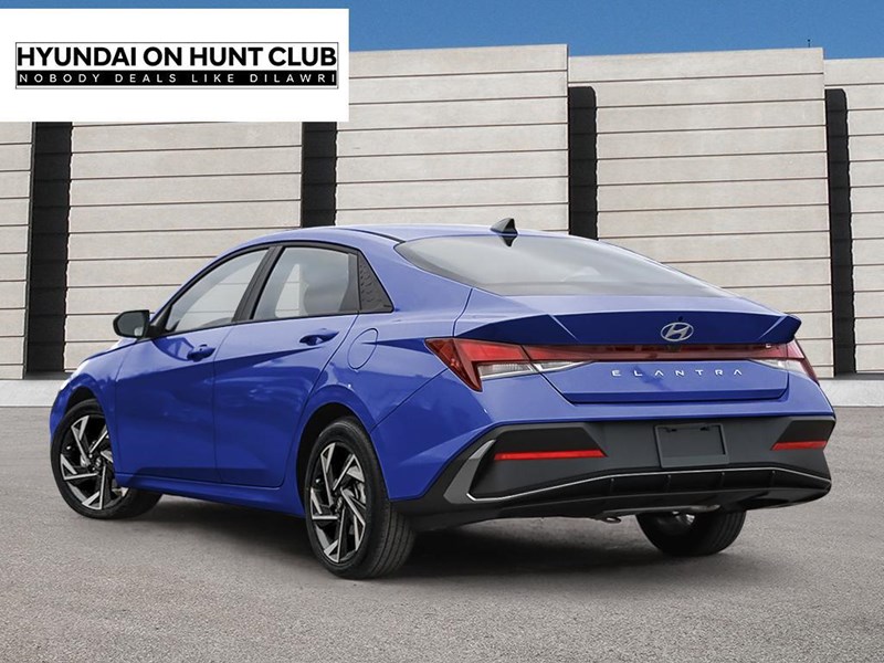 2025 Hyundai Elantra Preferred IVT w/Tech Pkg