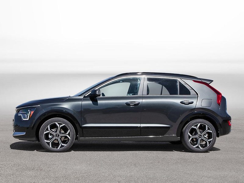 2026 Kia Niro SX FWD
