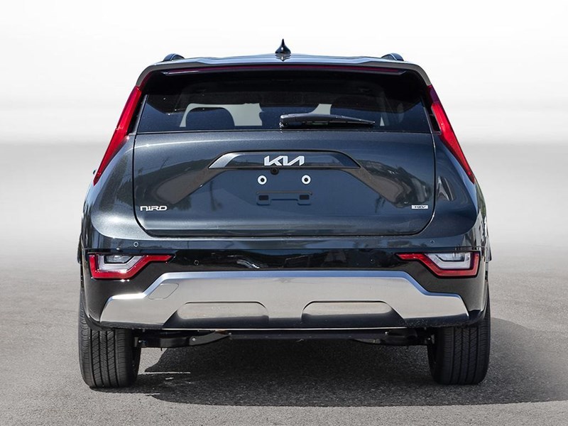 2026 Kia Niro SX FWD