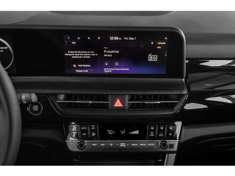 2026 Kia Seltos X-Line AWD Interior Shot 2